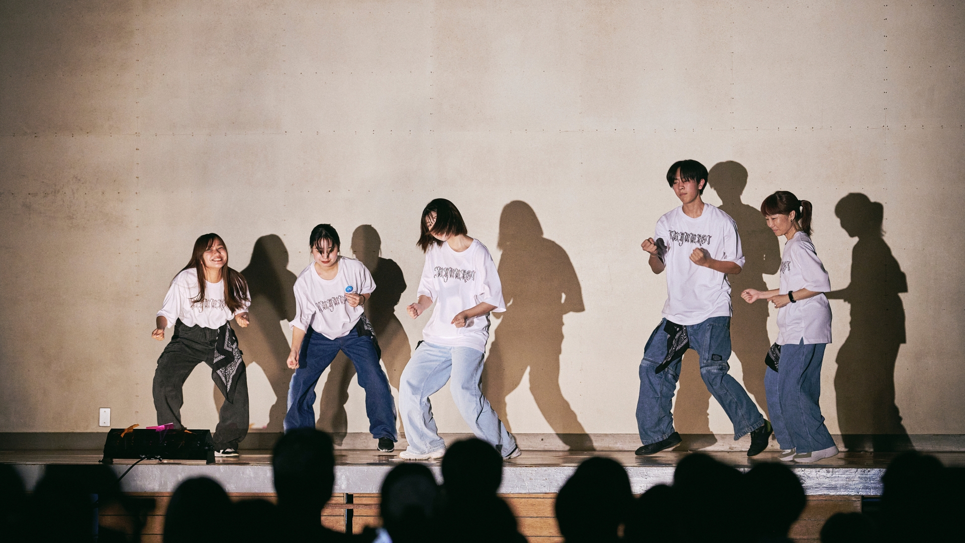 ステージ（昼）